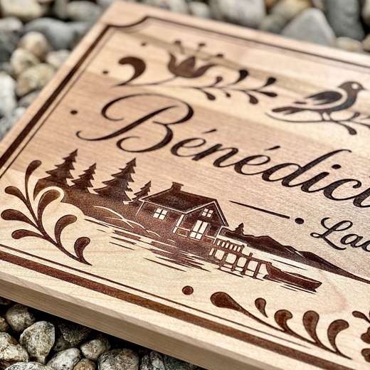 Détail gravure personnalisée sur bois