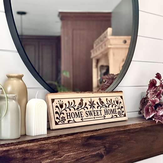 Enseigne Home Sweet Home gravée sur bois